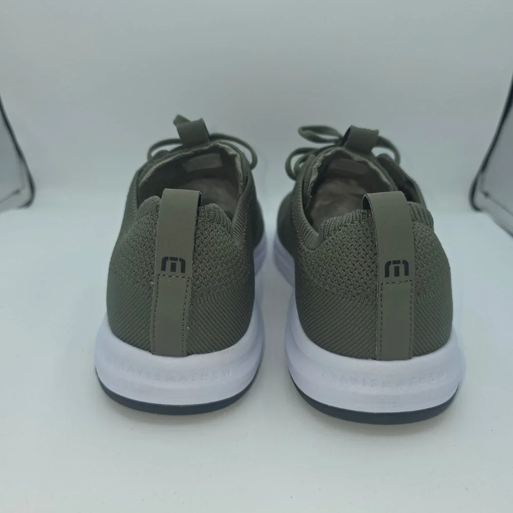 NWOB TravisMathew The Daily Lite Golf Shoes Olive Green Spikeless Knit Men's 8.5